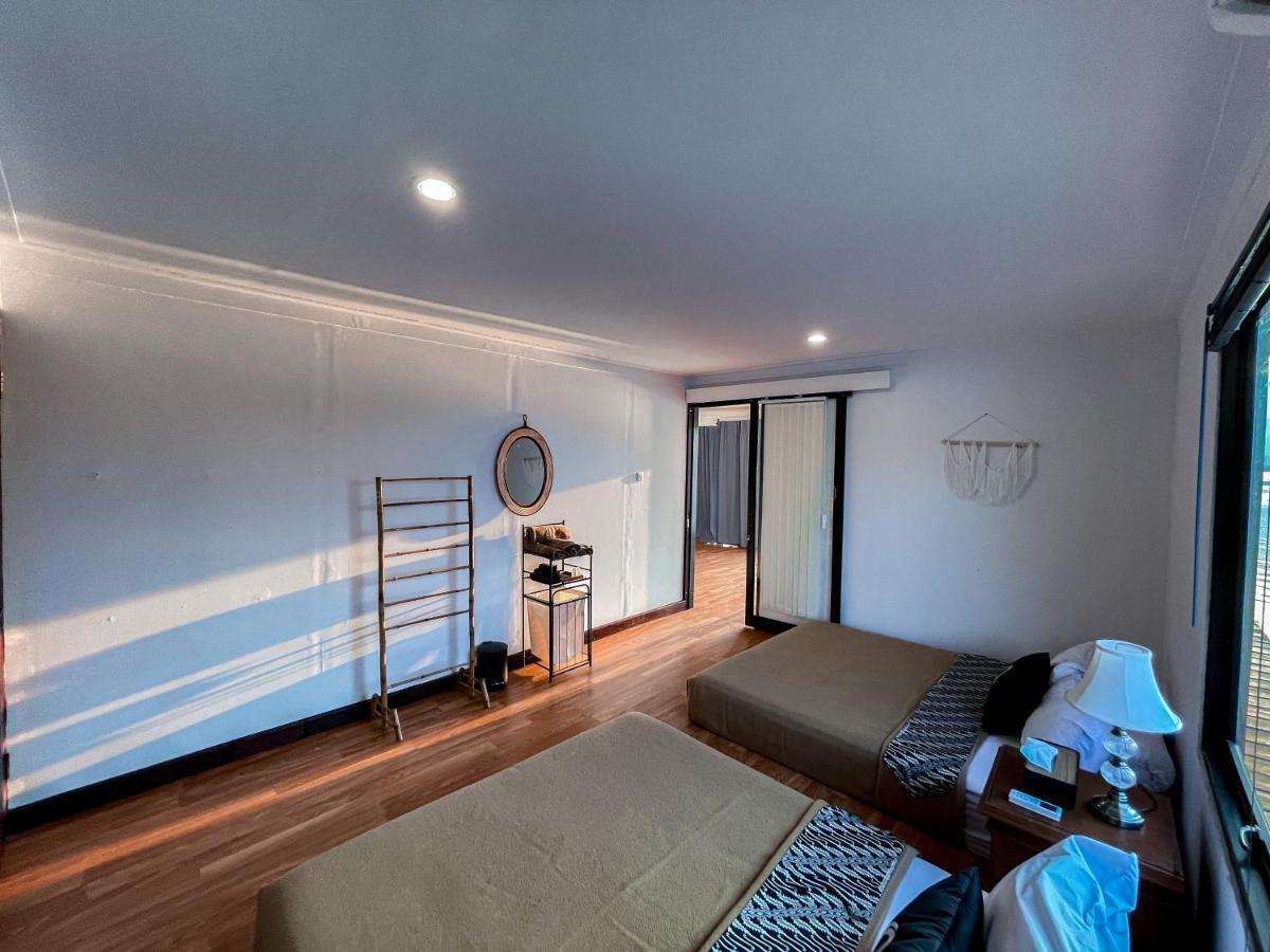 Andreas Resort Sukajaya ภายนอก รูปภาพ